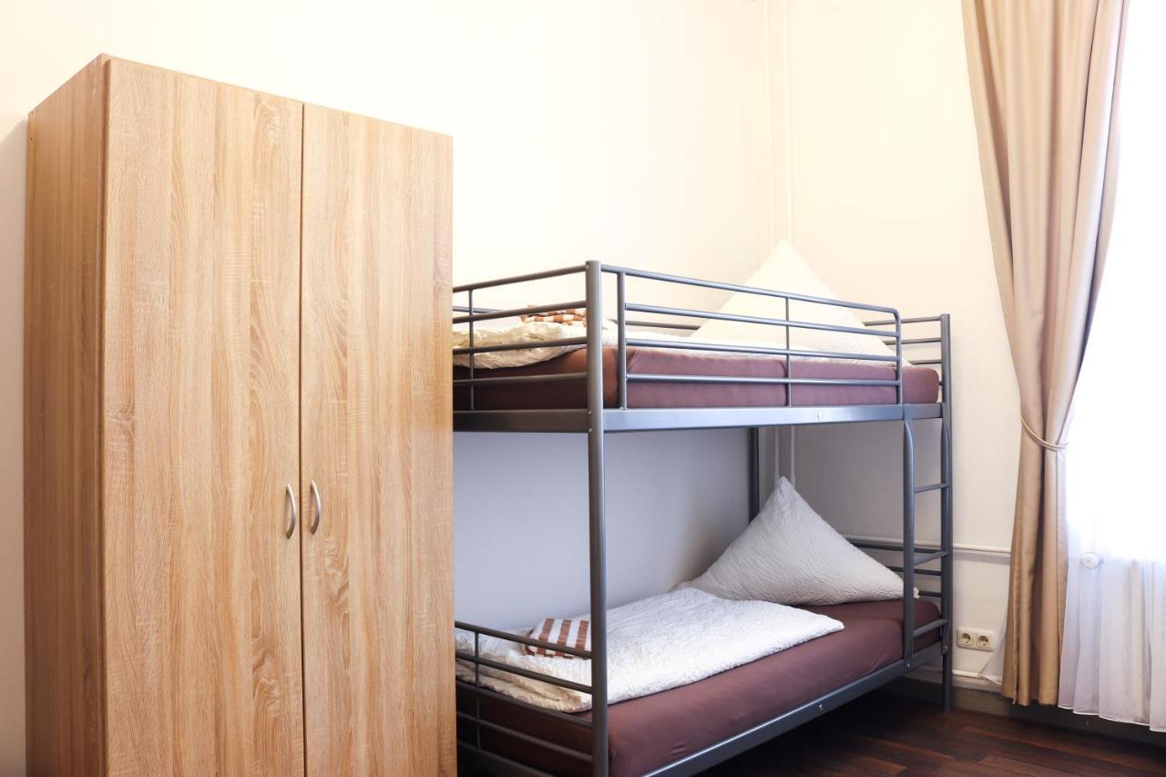 Fmm Hostel Memmingerberg Ngoại thất bức ảnh