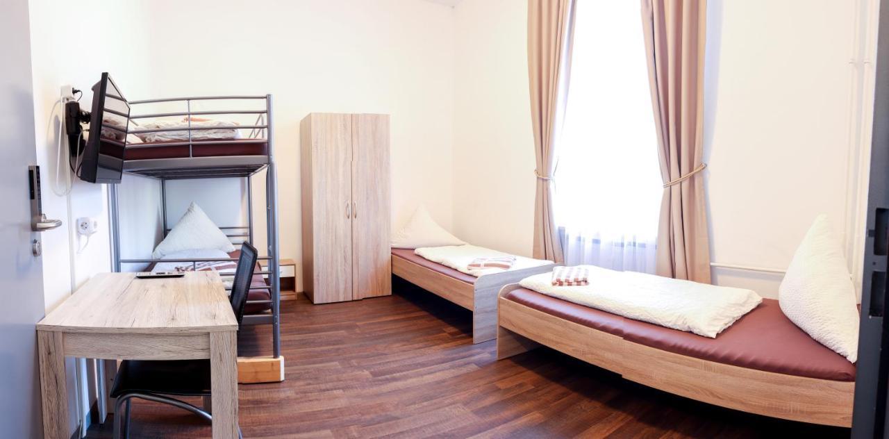 Fmm Hostel Memmingerberg Ngoại thất bức ảnh